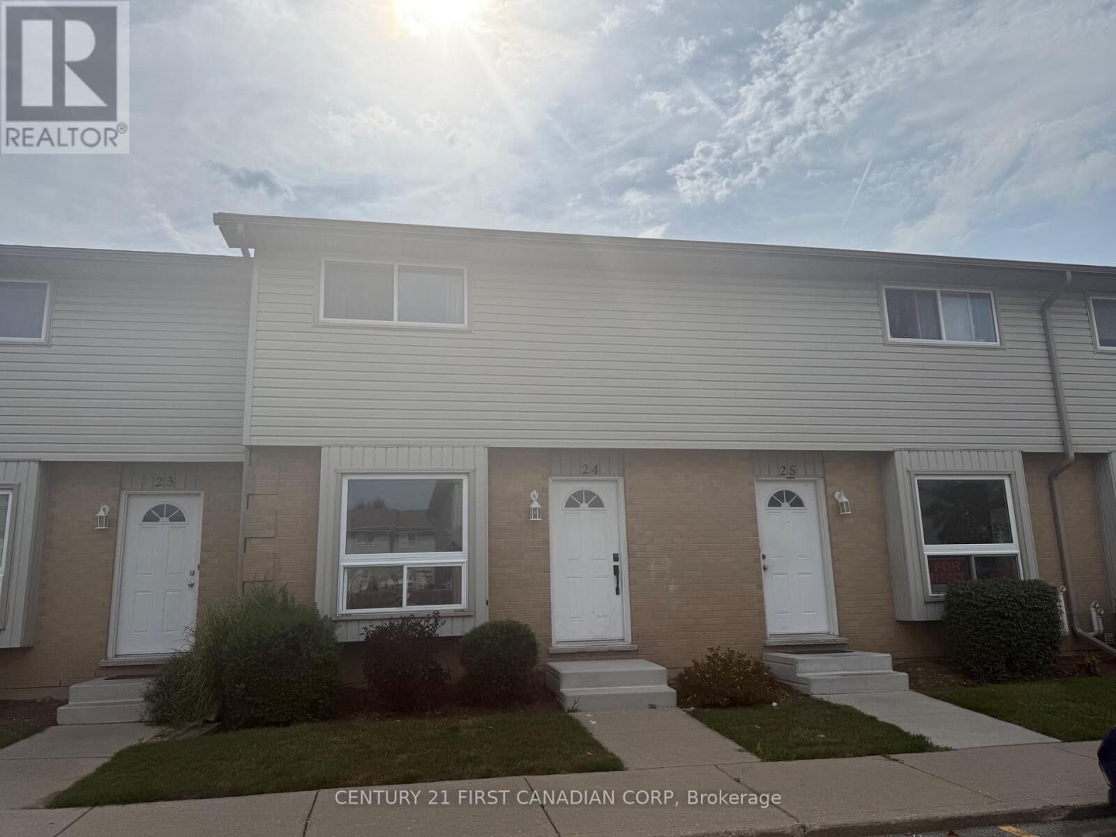 Property Photo: 577 Third Street 24 ON N5V 4B9