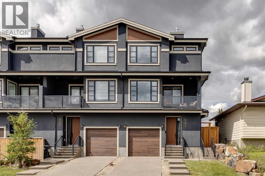 Property Photo: 941 38 Street Southwest AB T3C 1T4