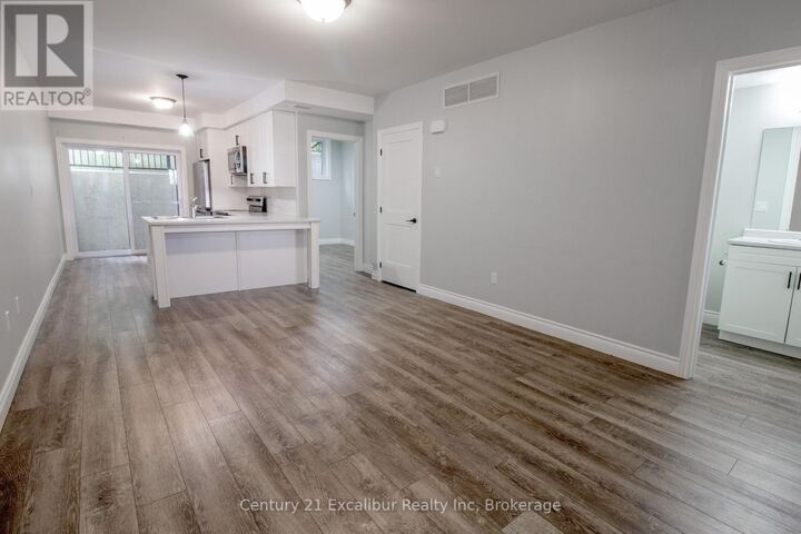Property Photo: 360 Queen Street East 5A ON N1M 1T4