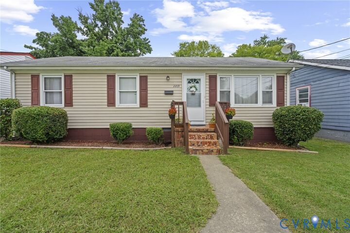 Property Photo:  2209 Wright Avenue  VA 23224 