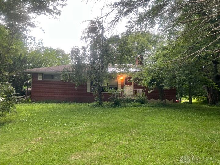 4135 Social Row Road  Waynesville OH 45068 photo
