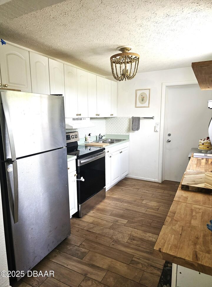 Property Photo:  151 Holland Road  FL 32176 
