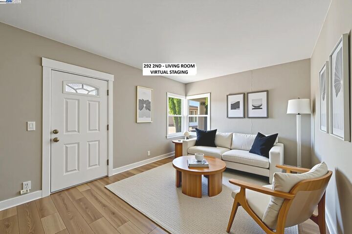 Property Photo: 290 2nd Ave CA 94577