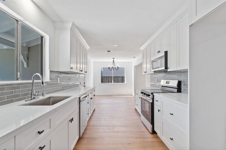 4010 Boulder Dr  Antioch CA 94509 photo
