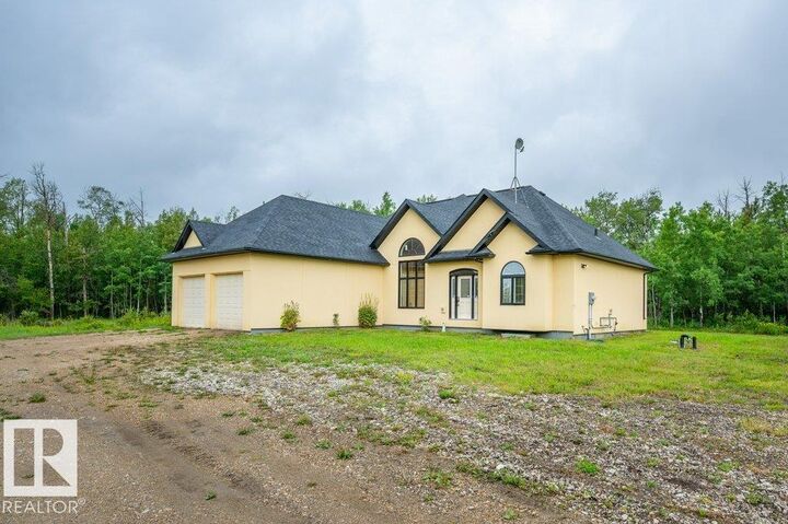 Property Photo:  20322 Twp Road 515  AB T8G 1G2 