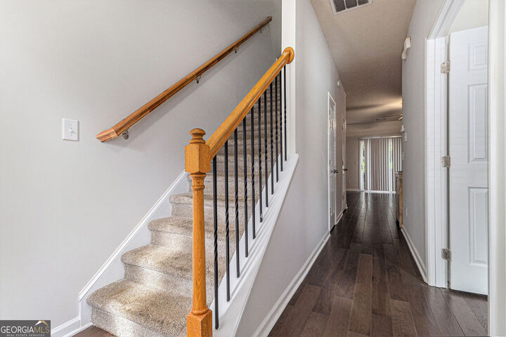 Property Photo: 585 McWilliams Road SE 1302 GA 30315