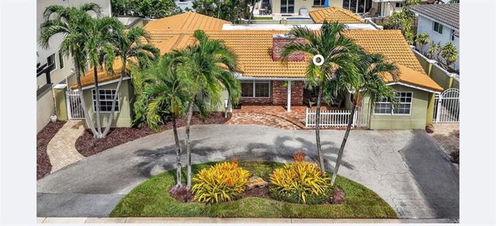 5730 NE 21st Rd  Fort Lauderdale FL 33308 photo