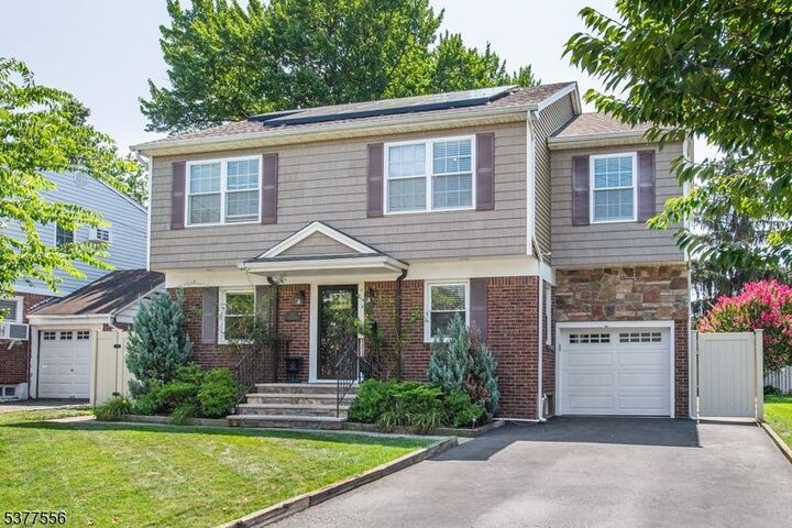 Property Photo: 122 Hillman Dr NJ 07407