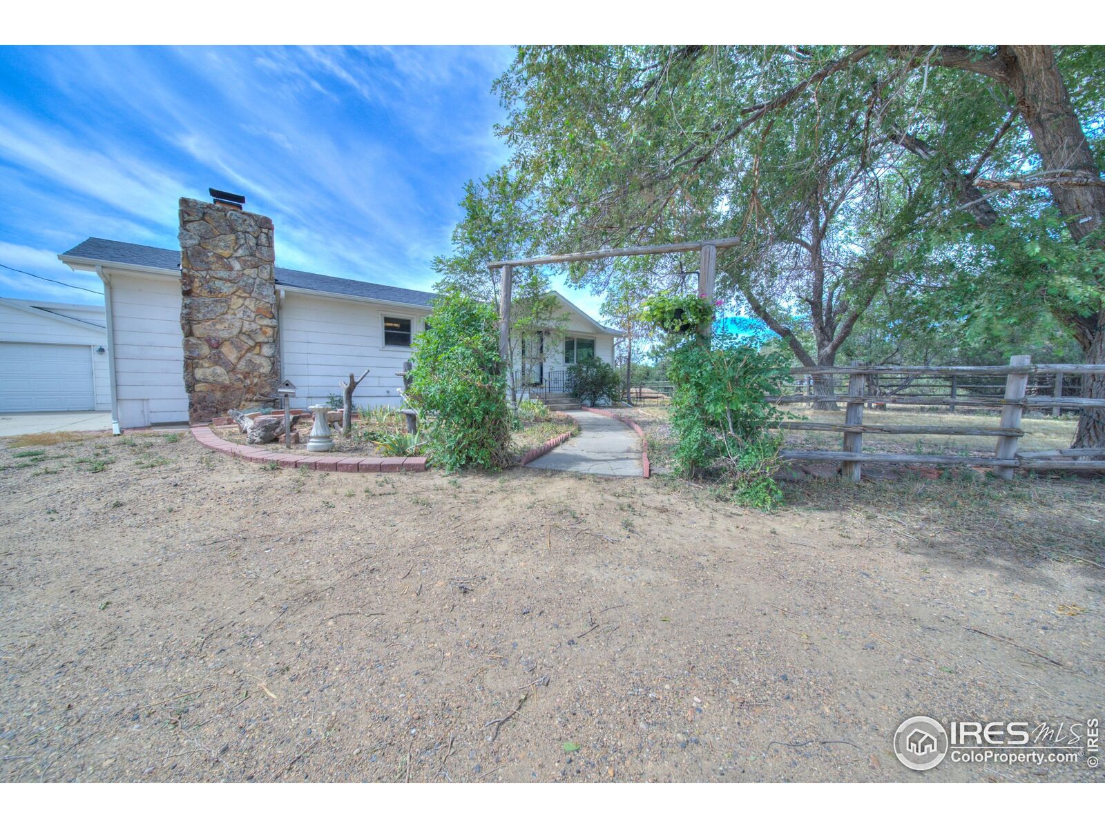 Property Photo: 5660 County Road 34 CO 80651