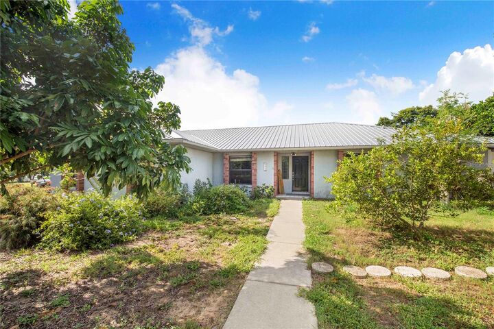 695 N Todhunter Way  Lake Alfred FL 33850 photo