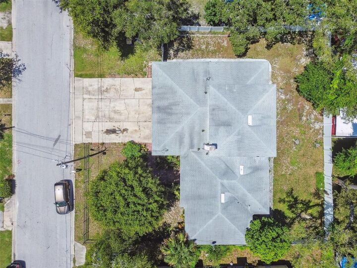 Property Photo: 1377 S Washington Avenue FL 33756