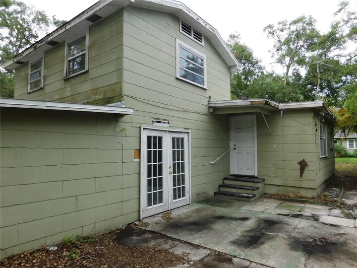 Property Photo: 7204 N 11th Street FL 33604