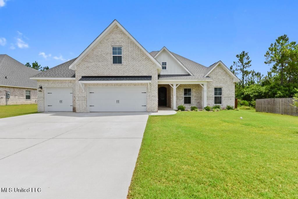 Property Photo:  13590 Deer Fld Drive  MS 39503 