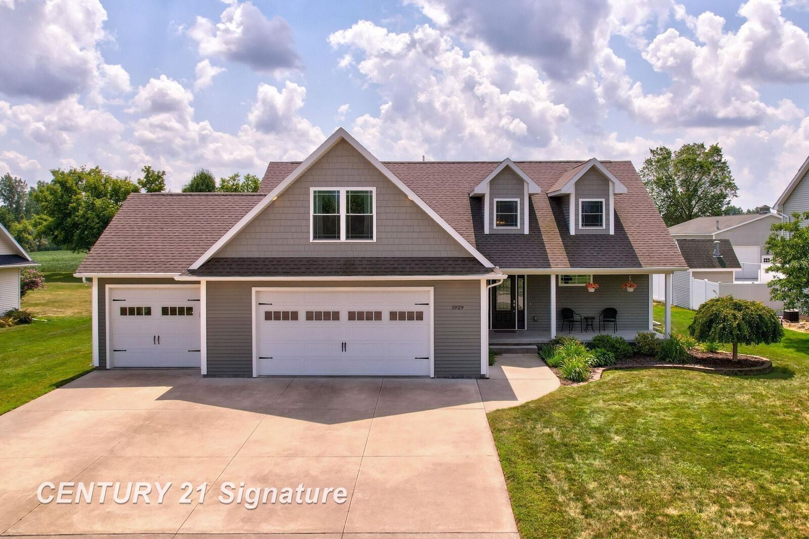 Property Photo: 1929 Carter Ridge Court MI 48611
