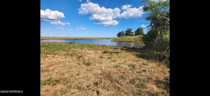 Property Photo:  135 Juniper Drive  NJ 08087 
