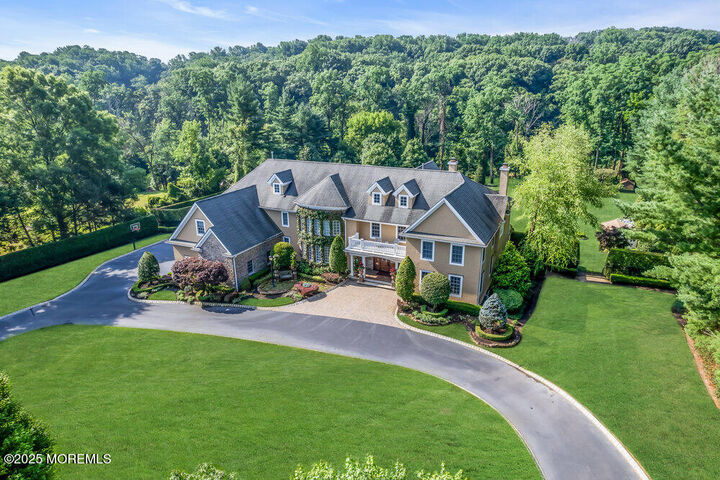 Property Photo:  39 Mountainside Drive  NJ 07722 