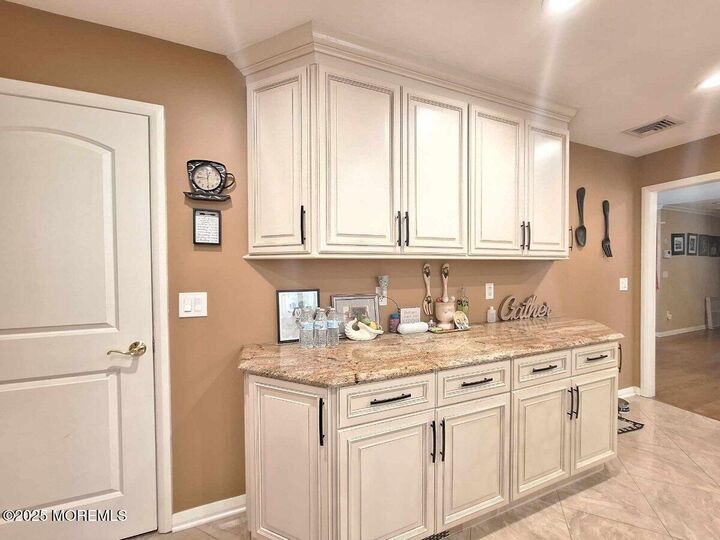 Property Photo:  466 Brook Avenue  NJ 08872 