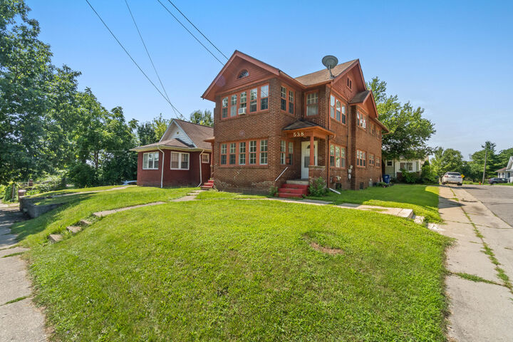 Property Photo:  536 Lansing Avenue  MI 49201 