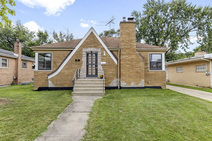 Property Photo: 360 Streamside Drive IL 60426