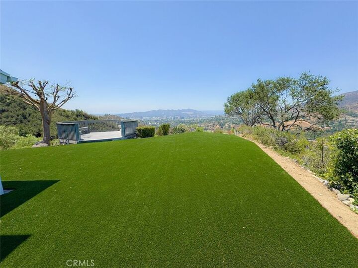 Property Photo:  1601 Virden Drive  CA 91208 