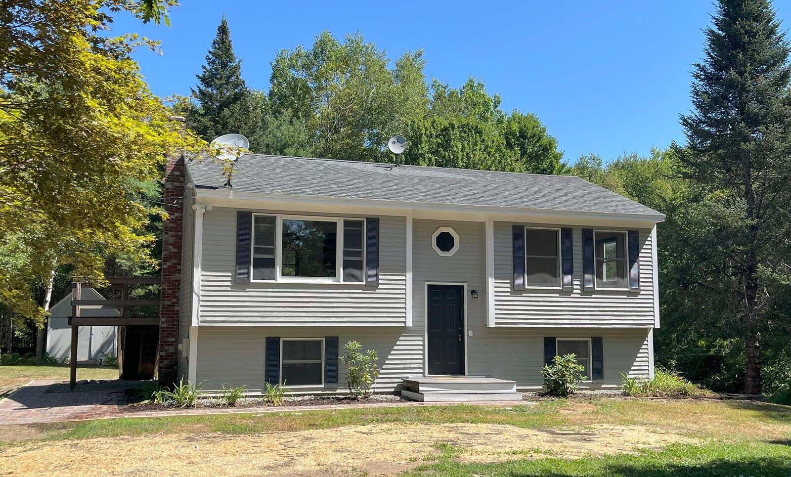 Property Photo:  191 Cole Hill Road  ME 04084 