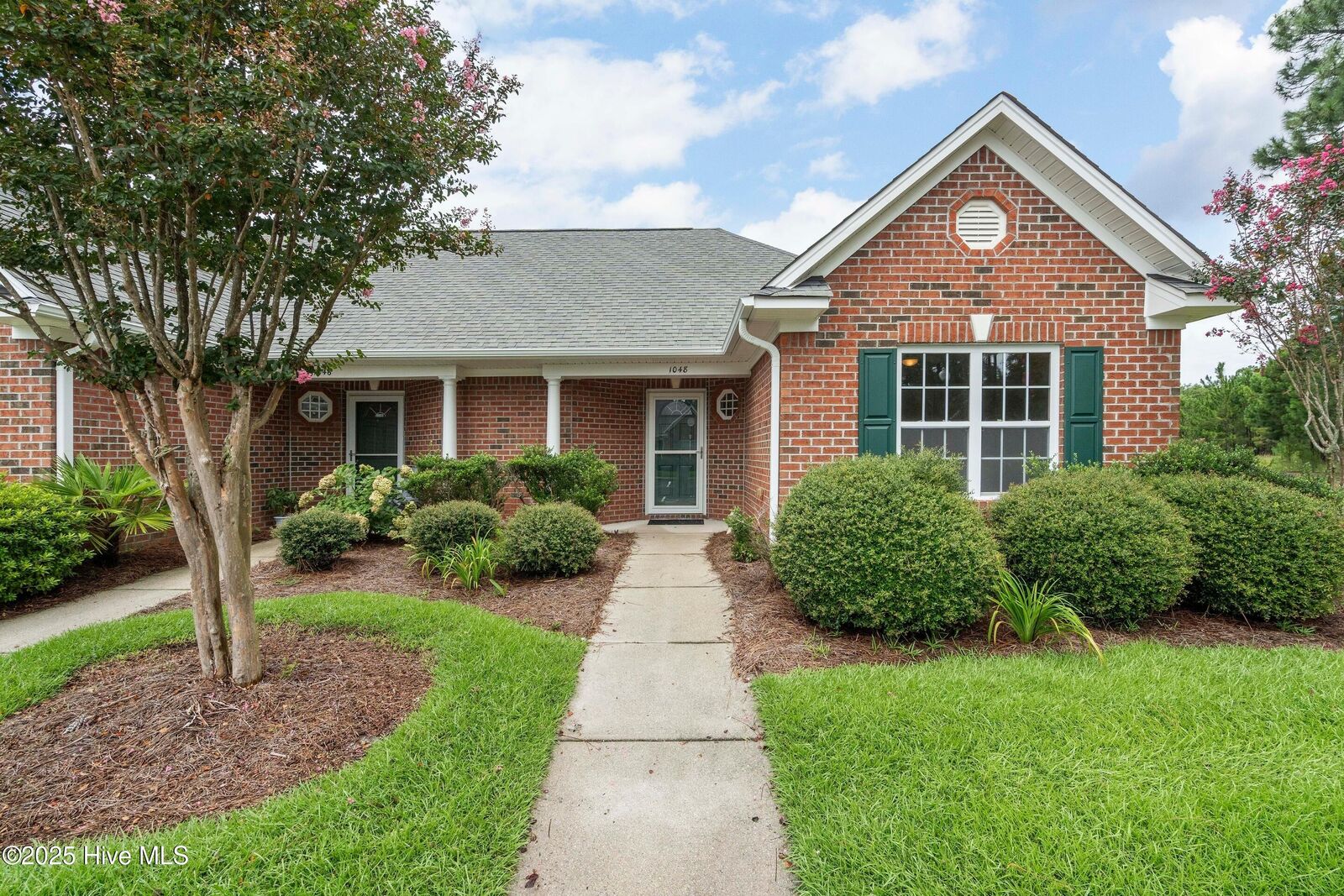 Property Photo:  1048 Bridgeport Way  NC 28451 