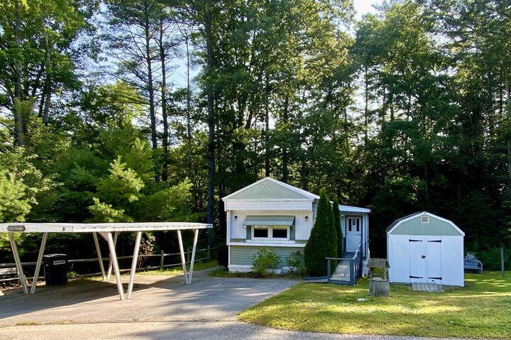 Property Photo:  9 Archer Circle  NH 03234 