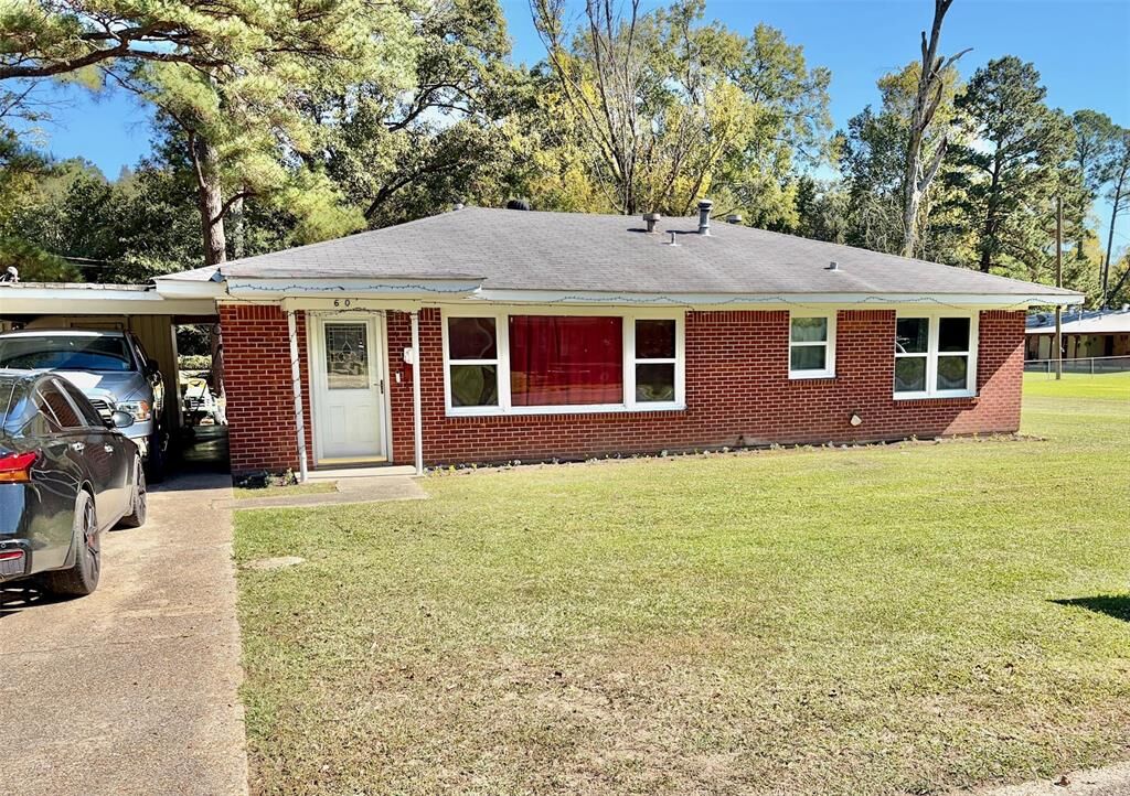 Property Photo: 603 7th Street SE LA 71075