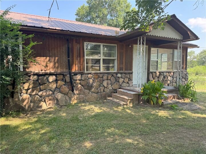 403 W Church Street  Jasper AR 72641 photo