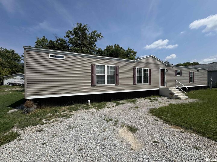 Property Photo:  405 Middleton Street  IL 62849 