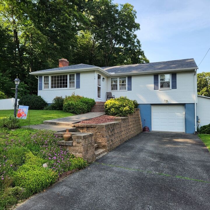16 Laura Circle  Agawam MA 01001 photo