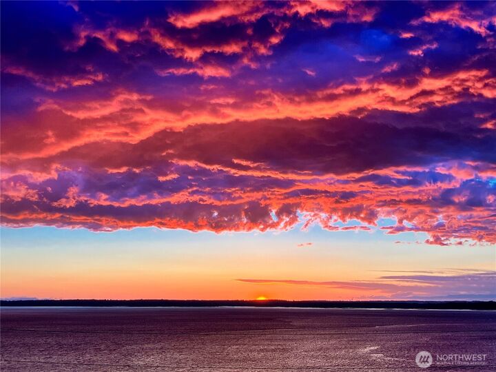 Property Photo: 415 N State Street WA 98225