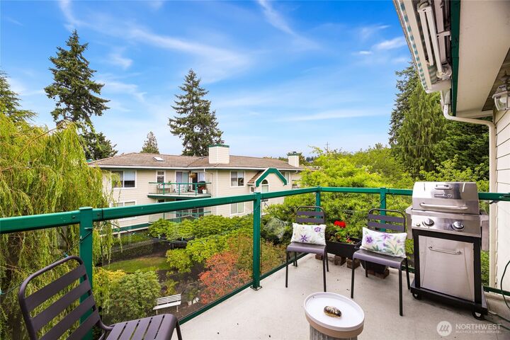 603  7th Avenue N A301  Edmonds WA 98020 photo