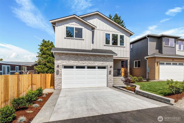 Property Photo: 425 Ton-A-Wan-Da Avenue NE WA 98422