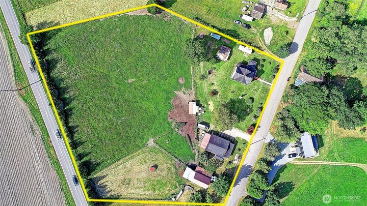 Property Photo:  24526  Florence Road  WA 98292 