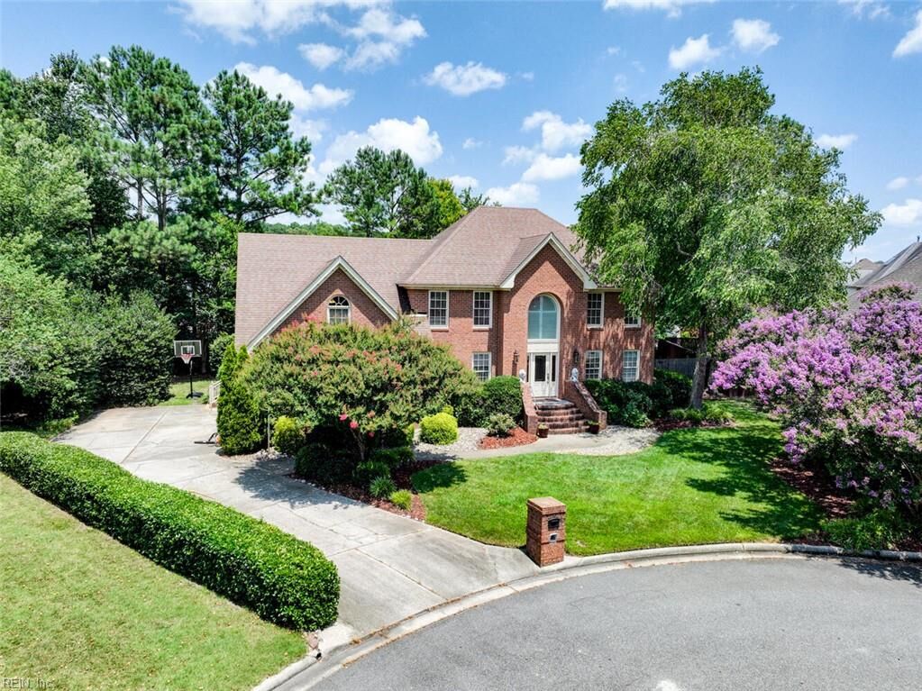 Property Photo:  601 Coral Water Ct  VA 23322 