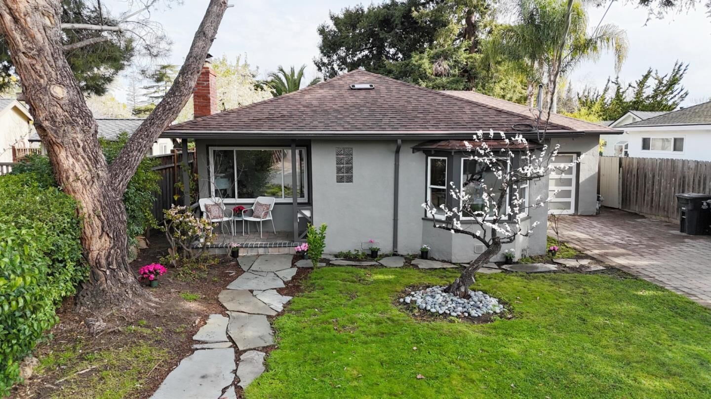 Property Photo: 315 King Street CA 94062