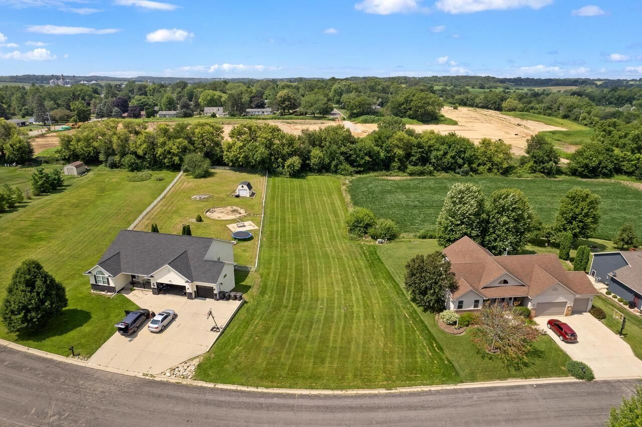 Property Photo:  Lot 60 Comfortcove Street  WI 53576 