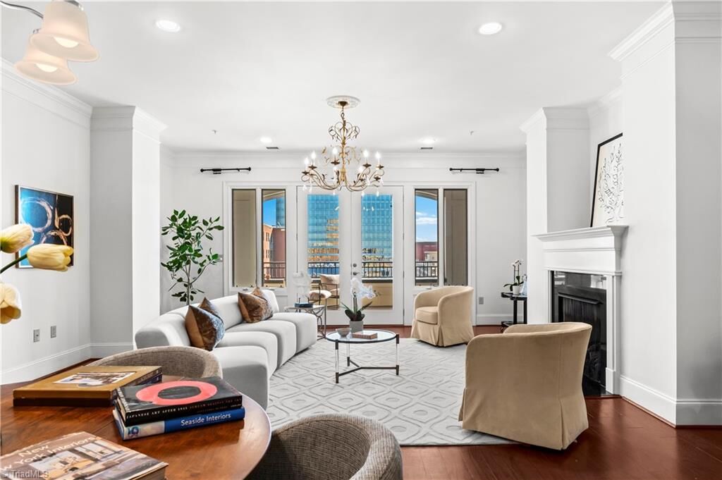 Property Photo: 1 Park Vista Lane 620 NC 27101