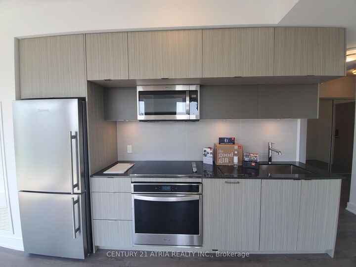 575 Bloor Street E 2108  Toronto ON M4W 0B2 photo