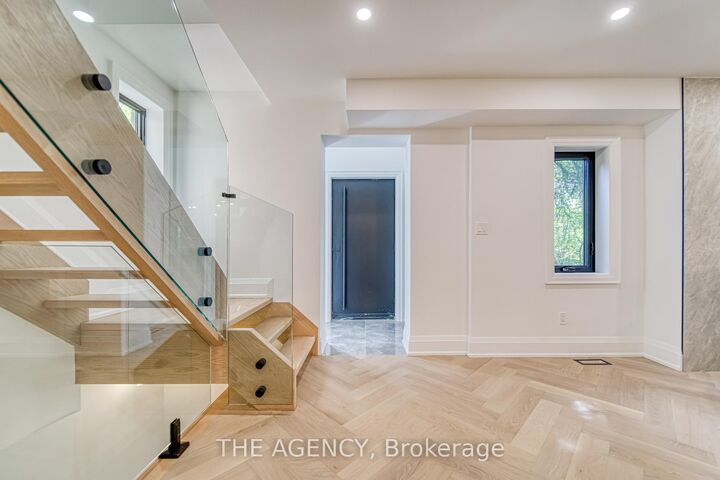 Property Photo: 16 Duncannon Drive ON M5P 2M1