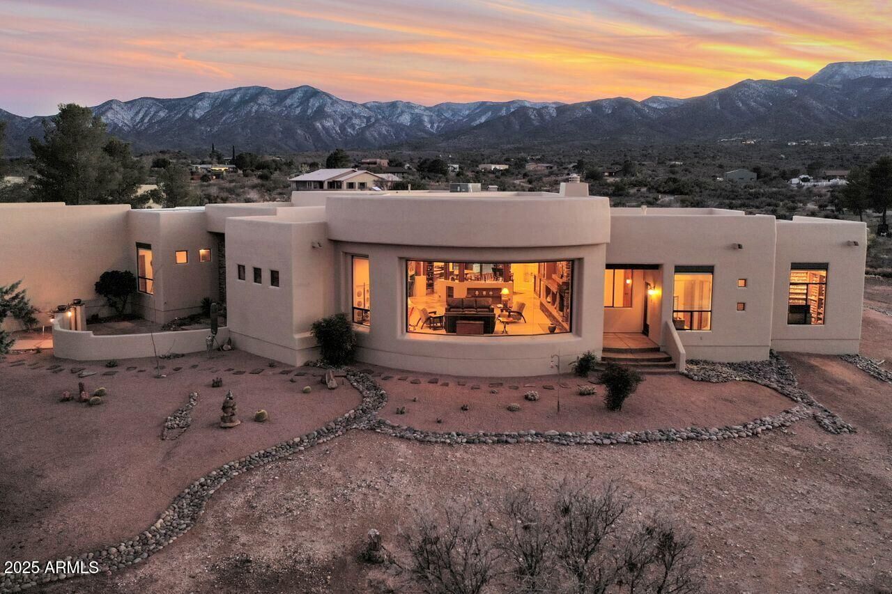 Property Photo: 2620 S Painted Mesa Trail AZ 86326