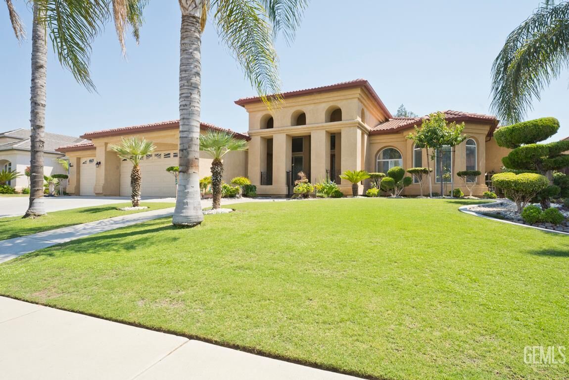 Property Photo: 13307 Providence Place CA 93314