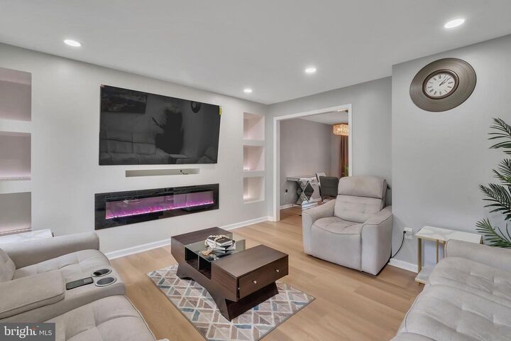 Property Photo:  1137 Kingsbury Road  MD 21117 