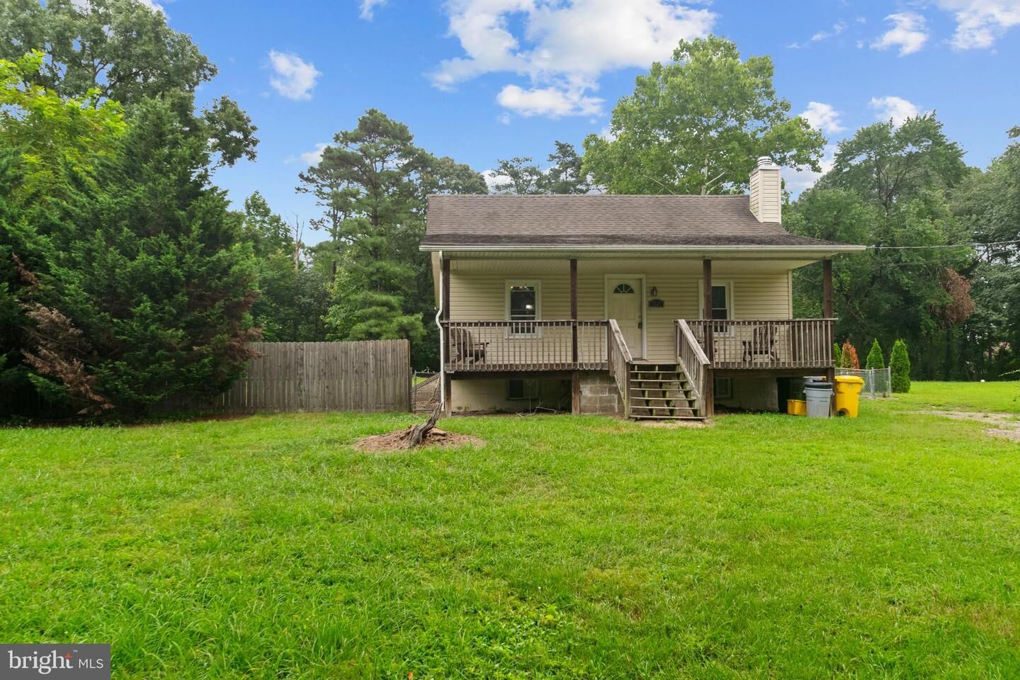 Property Photo: 7721 Locust Wood Road MD 21144
