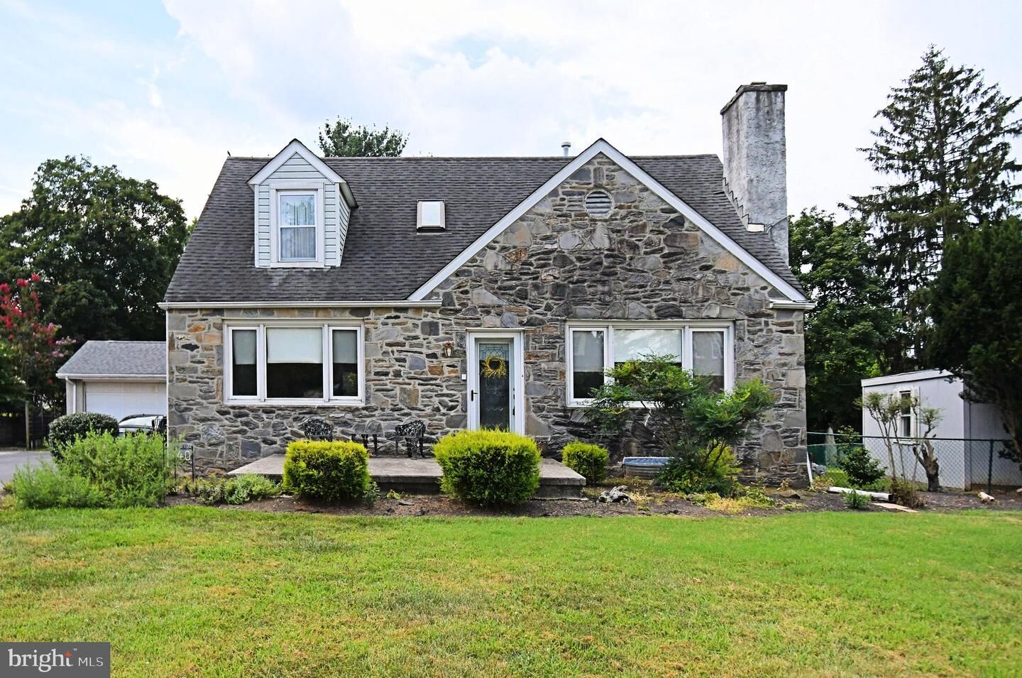 Property Photo: 40 Terrace Road PA 19462