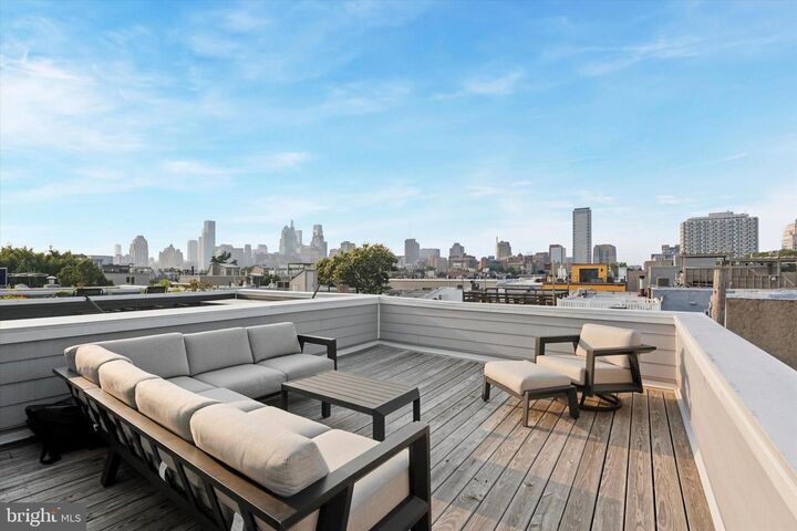 Property Photo: 704 Pemberton Street PA 19147