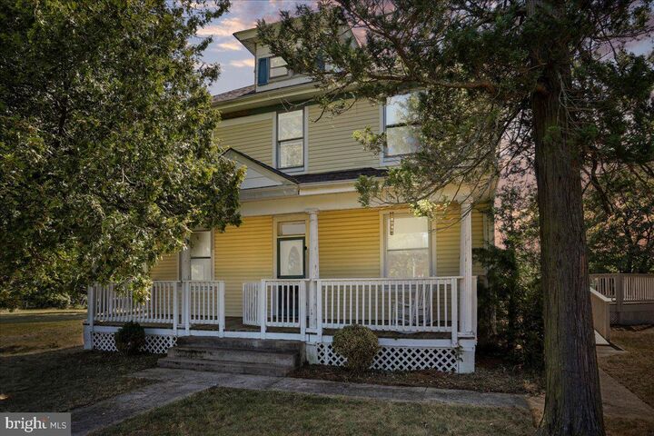 Property Photo: 1048 Fairview Drive WV 25411