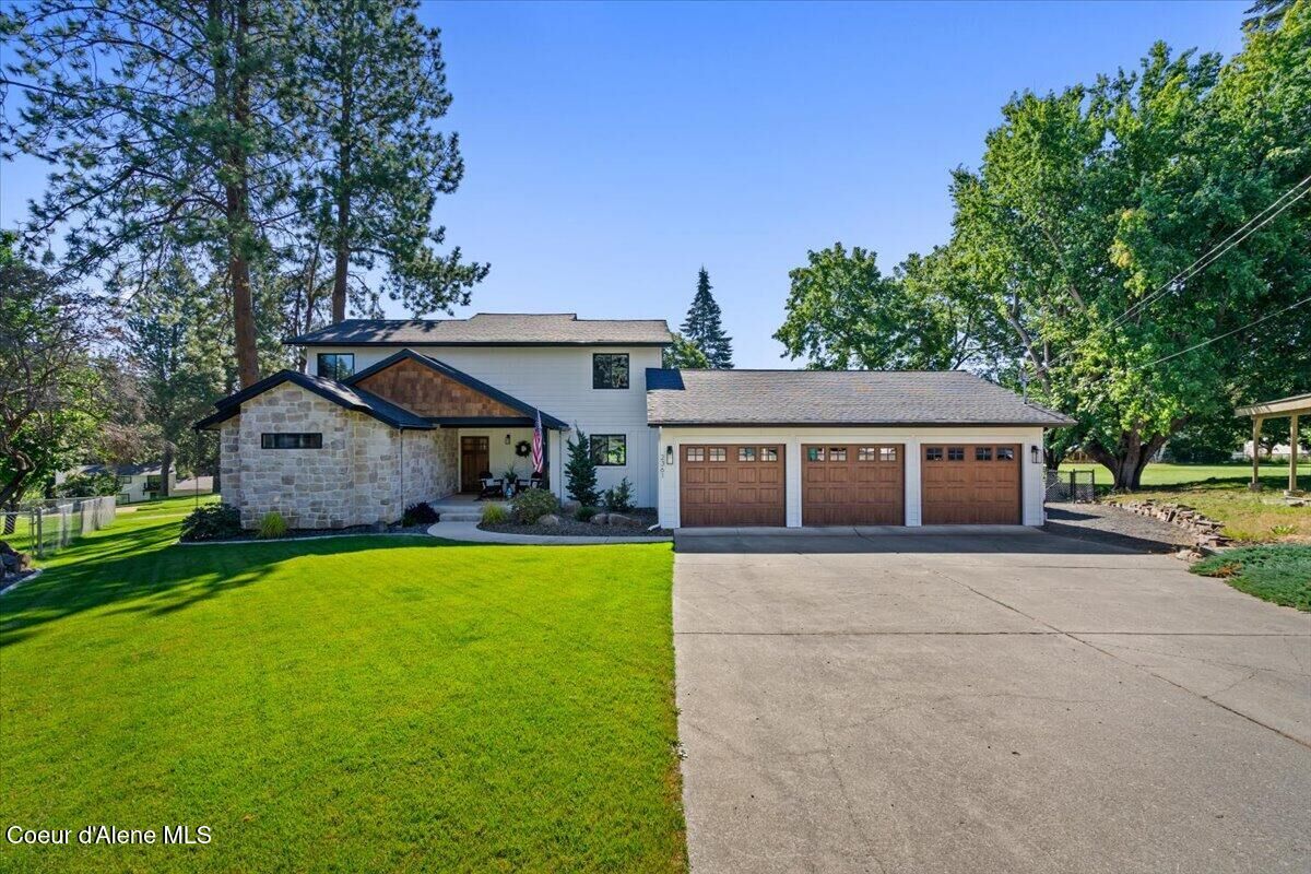 Property Photo:  2361 E Avon Cir  ID 83835 