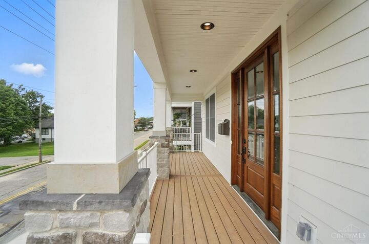 Property Photo: 7834 Laurel Avenue OH 45243